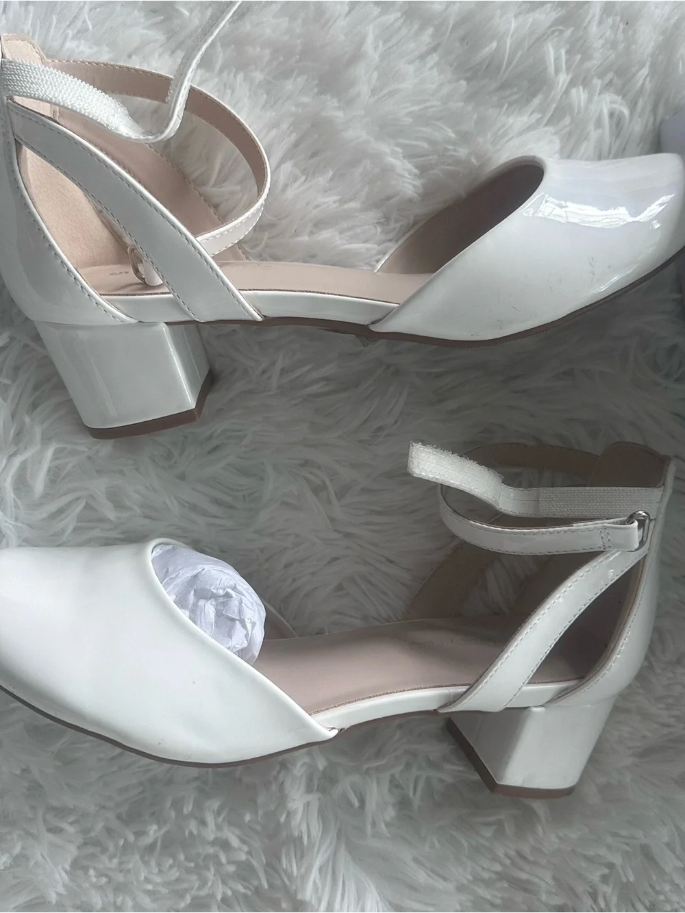 Dream Pairs used little